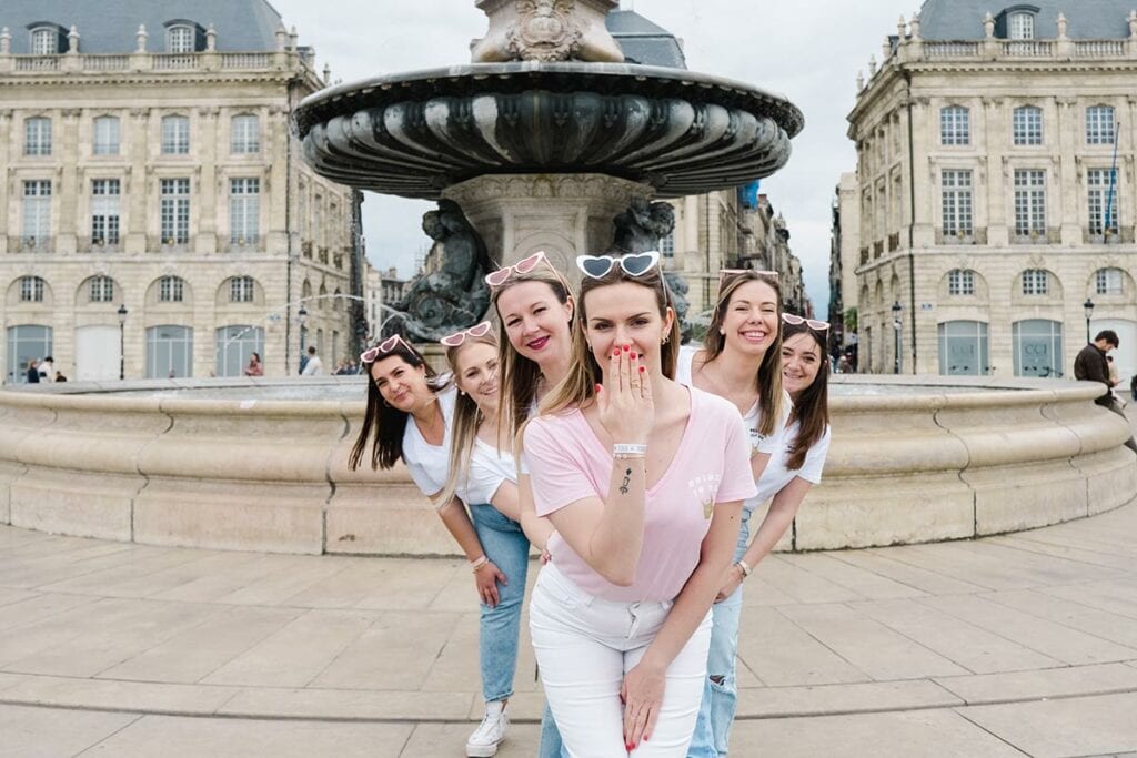 Photographe à Bordeaux pour votre EVJF enterrement de vie de jeune fille, photographe de mariage